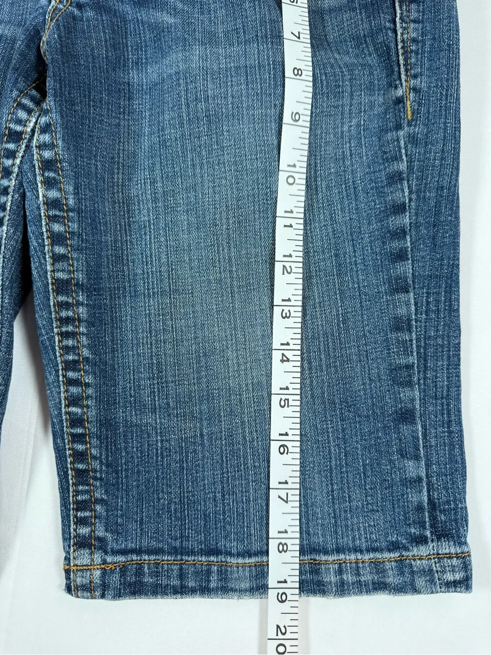 OLD NAVY Womens Denim Bermuda Shorts 8 Y2K Revival 2007 Low Rise Long Jorts